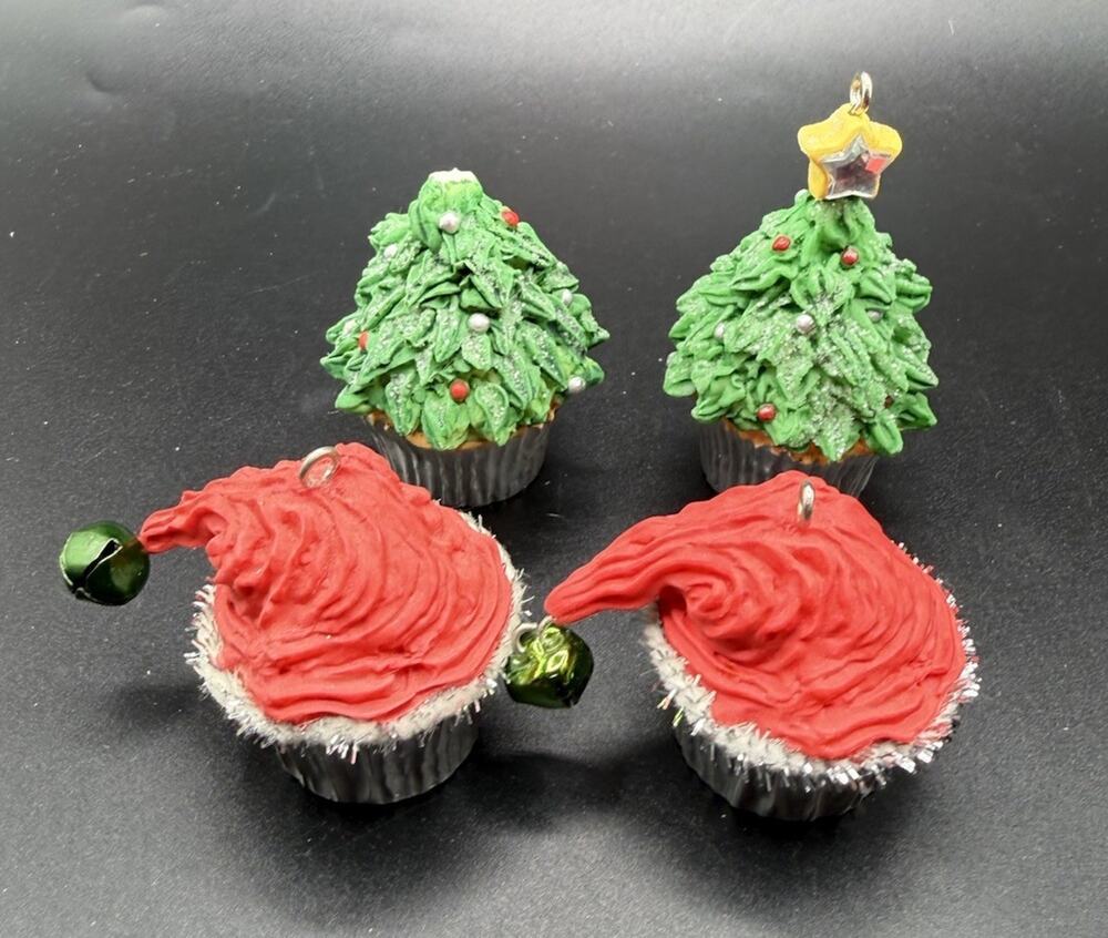 4 Hallmark 2006 Christmas Cupcake Ornament Lot Trees & Santa Hats LO20